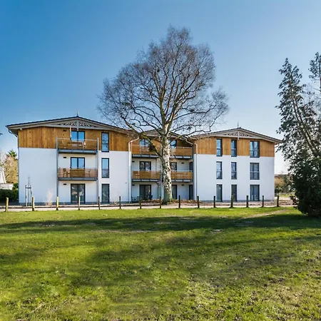 Apartmenthaus Am Park Am Park 17 * Prerow
